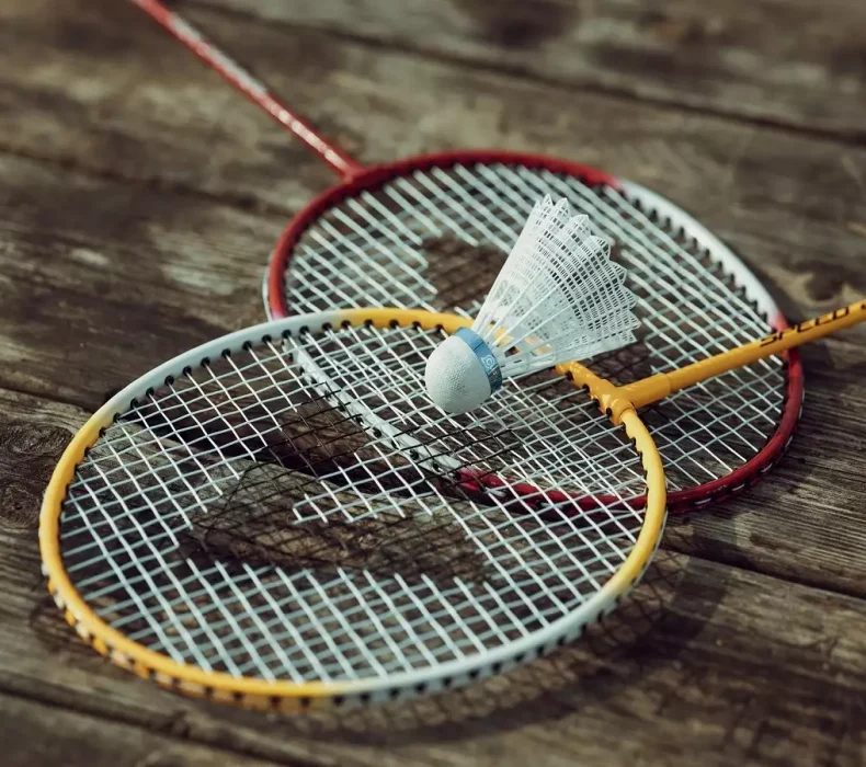 Everything You Need To Know When Buying A Badminton Racket Set