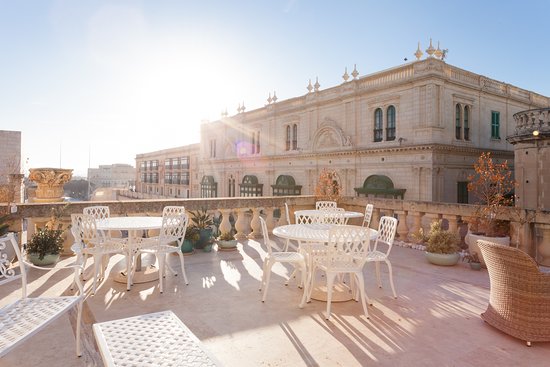 Benefits Of Selecting Malta’s Best Boutique Hotels