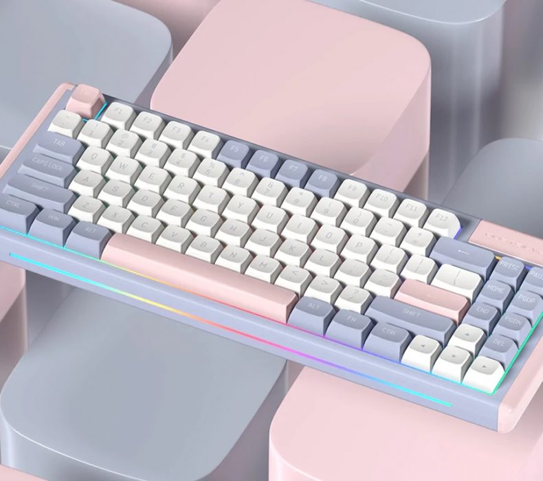 Making Use Of The Colorful Wireless Mechanical Keyboard For Typing